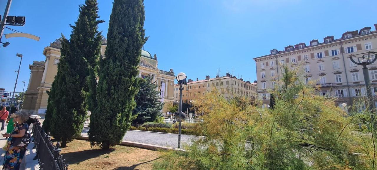 Sofija Apartmani Rijeka Exterior foto